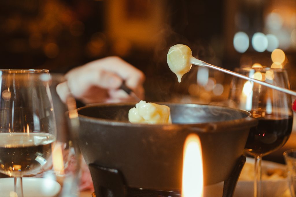 fondue in restaurant smelt runstraat